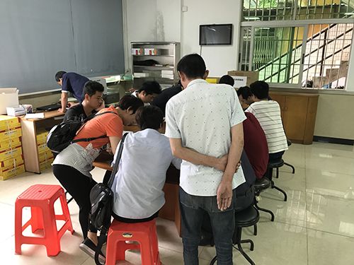 只想給你寵愛！濾中濾集團(tuán)組織車間一線員工進(jìn)行體檢
