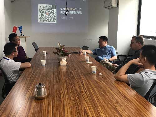 加強國際合作，促進共同發(fā)展，美國洛杉磯客戶來濾中濾洽談合作